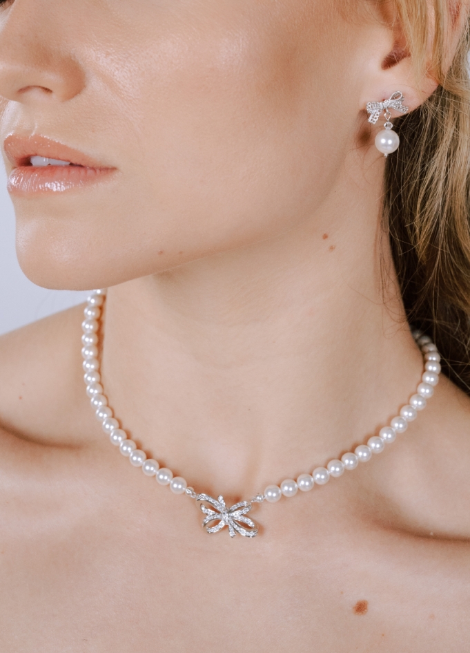 "Valentina" collier de mariée avec perles et noeud