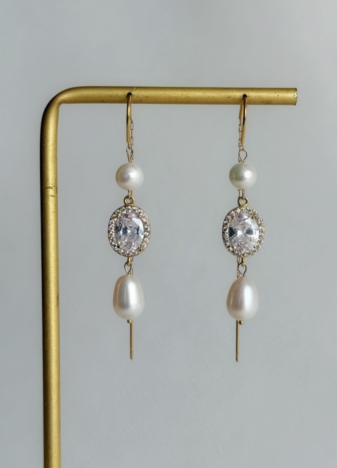 Boucles d'oreilles mariée "Isabella" pendantes avec perles d'eau douce